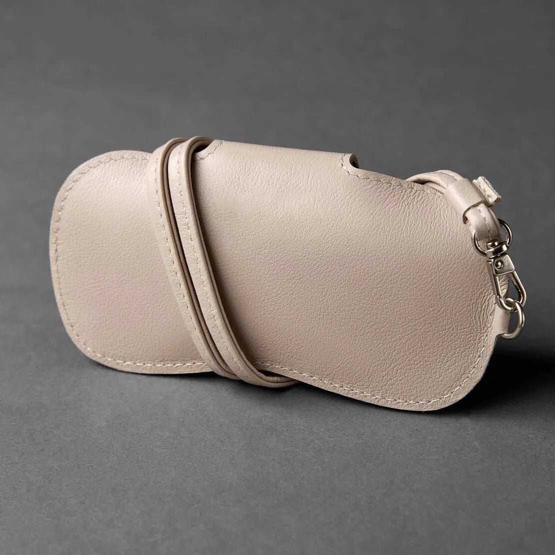 Unisex Glasses Bag Hanging Sunglasses Reading Myopia Glasses Protective Storage Cover PU Leather Portable Travel Eyewear Holder